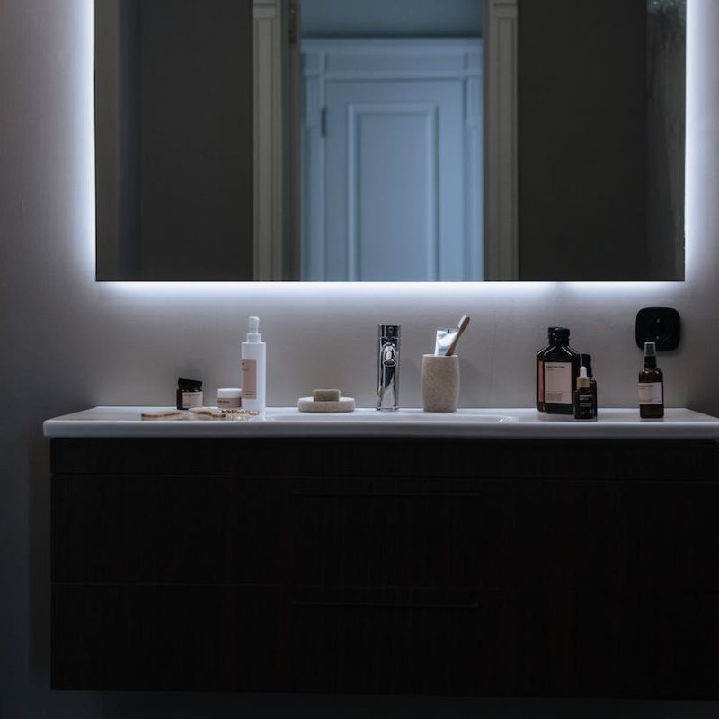 bathroom led lighting