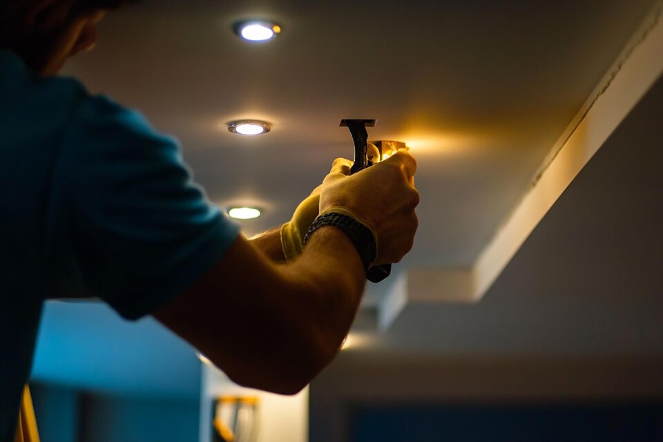 Top Energy-Saving Tips for Efficient Lighting Installation in Your Home